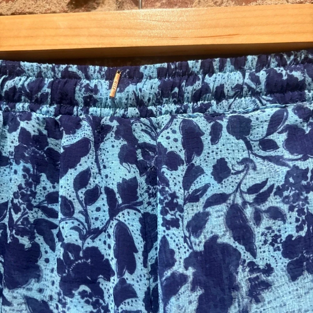 MISA Los Angeles Inca Shorts Blue Floral‎ Ruffle Drawstring Size Small